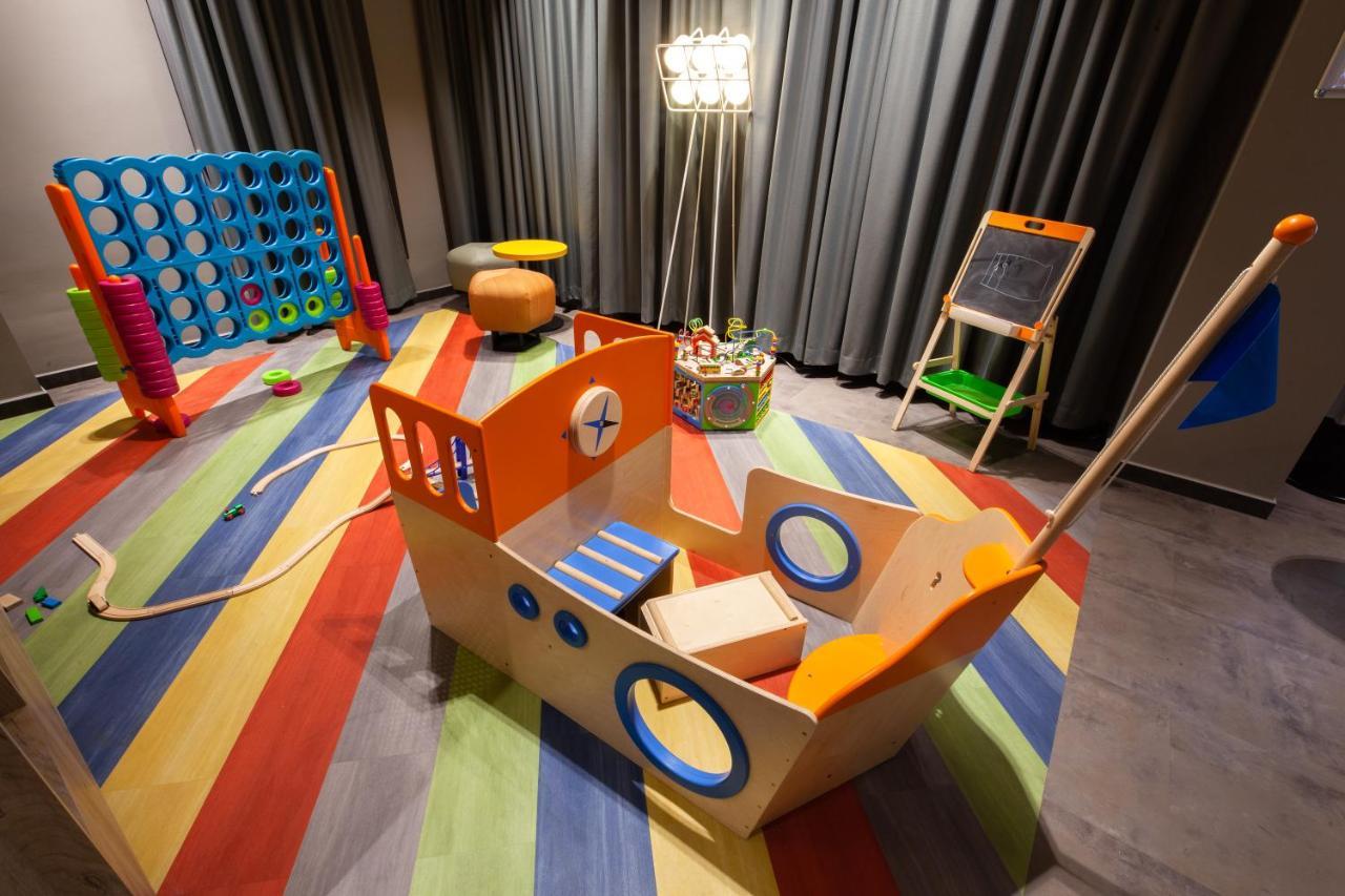 Hotel A&o Frankfurt Ostend 2*
